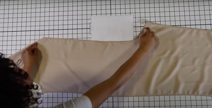 how to make your own jumpsuit from scratch pattern sewing tutorial, Sewing the center seams
