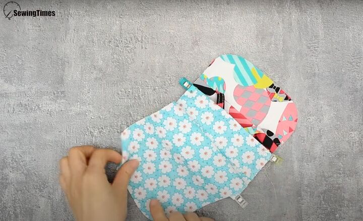 how to make a snap purse pouch in 8 simple steps, Folding and tucking the lining