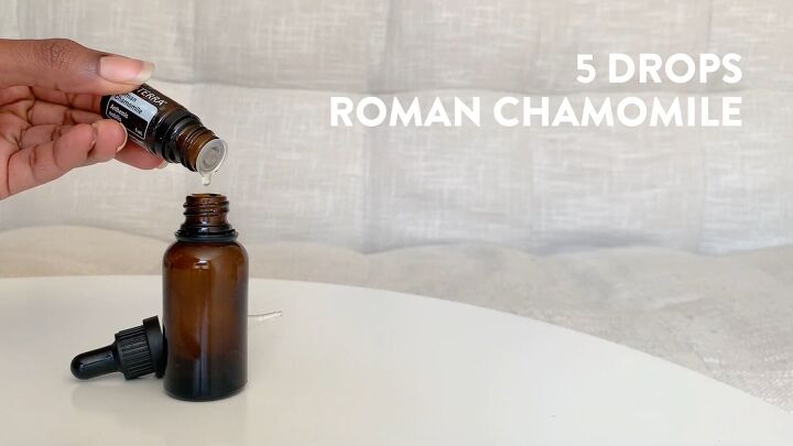 how to make your own unique diy facial oil easily at home, Face oil recipe with Roman chamomile oil