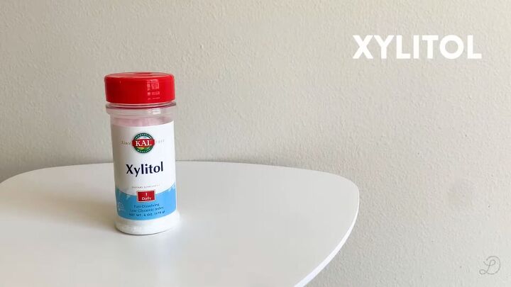 how to make easy diy mouthwash with all natural ingredients, How to make mouthwash with xylitol