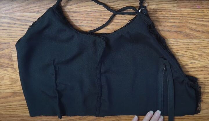 how to make a lace top with lining a step by step tutorial, Installing a zipper in the back