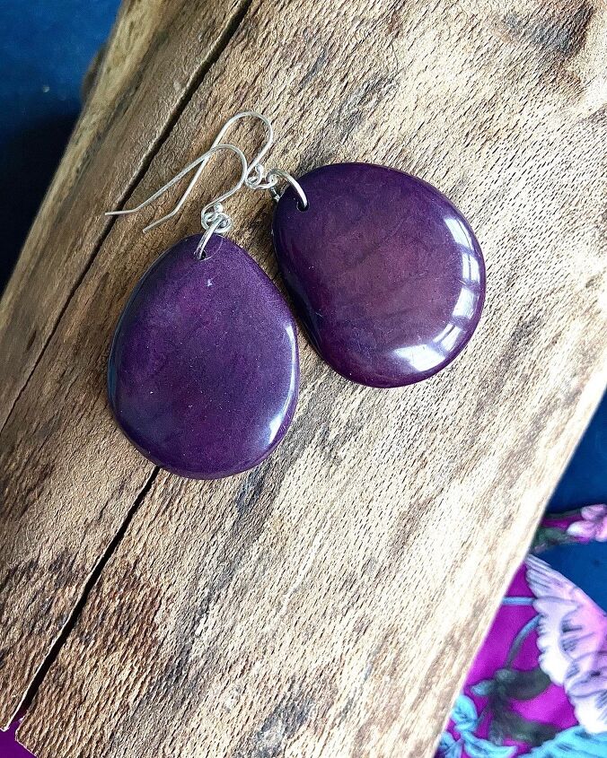 how to create one of a kind jewellery out of recycled eco beads, Tagua nut earrings