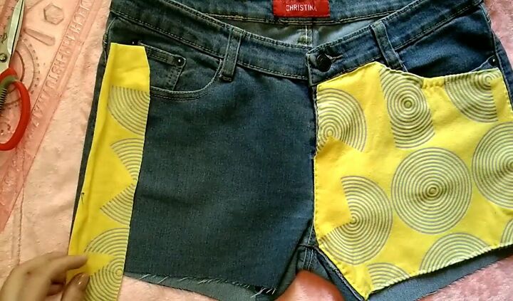 how to easily upcycle shorts to make them more summery, Upcycling shorts tutorial