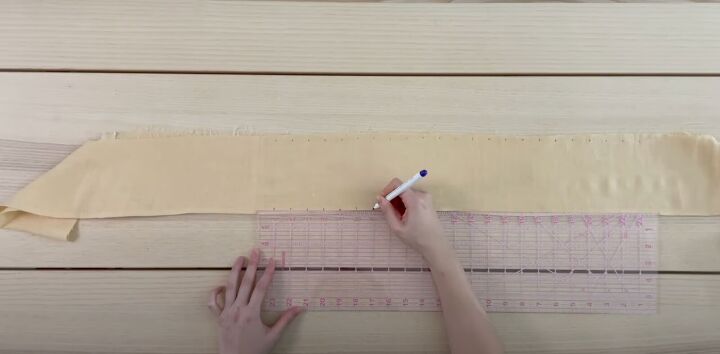how to sew a diy peter pan collar dress using free patterns, Marking one inch intervals