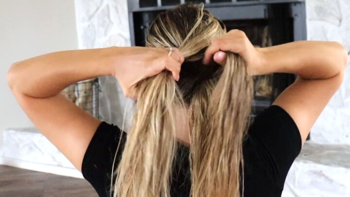 4 Cute Hairstyles With Wet Hair For When You re In A Rush Upstyle 4-cute-hairstyles-with-wet-hair-for-when-you-re-in-a-rush-upstyle