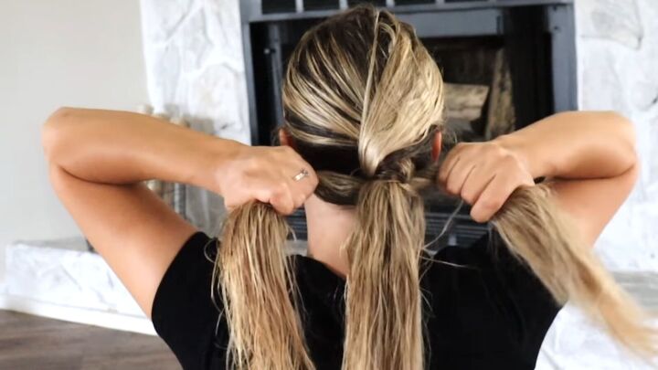 4 cute hairstyles with wet hair for when you re in a rush, Crossing the sections under the ponytail