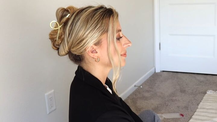 4 quick easy cute work hairstyles that look professional, Cute updo hairstyles for work