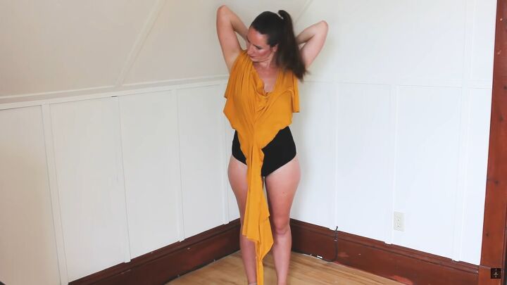 how to make a multi way wrap that can be a top shorts or skirt, Tying the straps around the neck