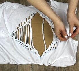 how to create a diamond with t shirt cutting weaving braiding, How to do t shirt weaving