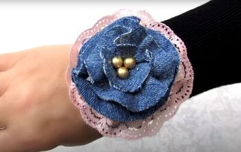 How to Make a DIY Denim Bracelet With a Cute Flower Design