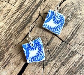 How to Make a Pair of Lovely Earrings by Using Recycled Crockery