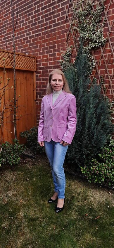 styling velvet jackets, Smart casual in pink with jeans