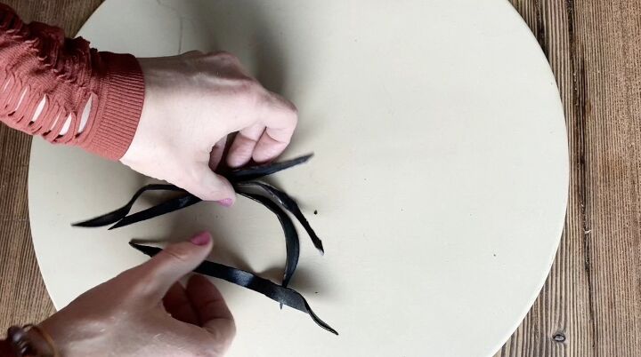 How to Make Your Own Ring From Recycled Vinyl Records | Upstyle