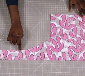 how to make a classic french scarf from pattern drafting to sewing, Sewing the seam allowance