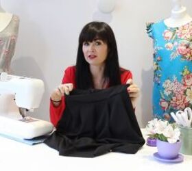 Sewing Skills: How to Line a Skirt With a Zipper & Pockets