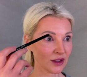 how to do easy flattering hooded eye makeup over 50, Identifying if you have hooded eyes