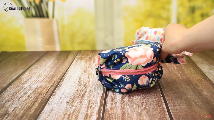 how to sew a cute diy cosmetic bag for carrying makeup, DIY cosmetic bag