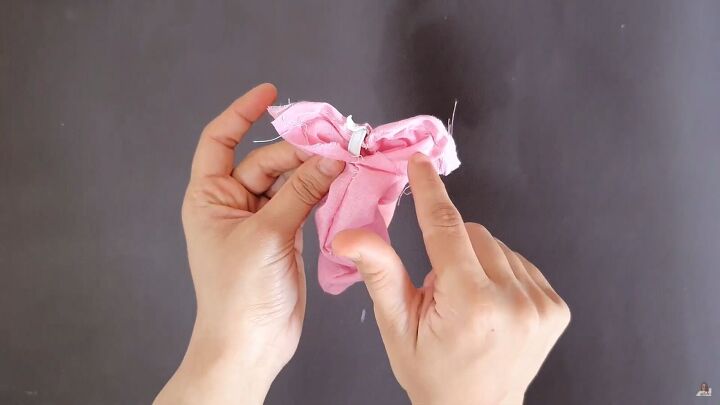 how to make a secret zip scrunchie in 6 super simple steps, Hand sewing the opening closed