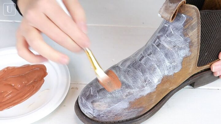how to restore leather boots at home in 6 simple steps, Applying fabric paint over the medium