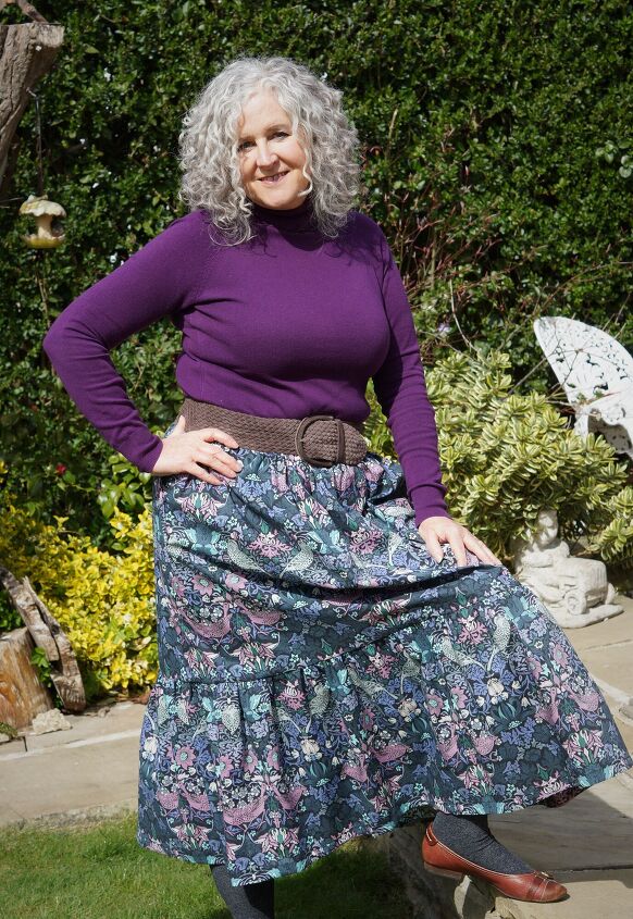 the simplest skirt easy to make and bang on trend
