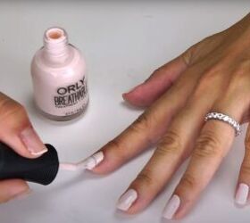 how to remove gel nail polish easily at home in 5 simple steps, Applying a new coat of nail polish