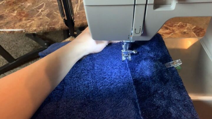 how to make fuzzy cozy pajamas out of a 16 walmart blanket, Sewing the elastic casing