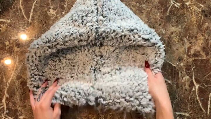 how to sew a hoodie out of a fluffy sherpa blanket from walmart, DIY hood for the DIY hoodie
