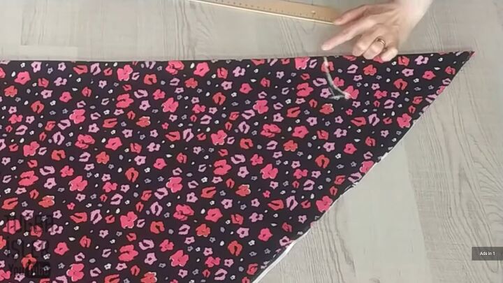 How to Sew an A-Line Dress Without a Pattern in 4 Simple Steps | Upstyle How to Sew an A-Line Dress Without a Pattern in 4 Simple Steps | Upstyle