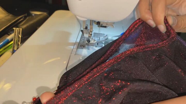 how to make a keyhole back dress without a pattern in 5 simple steps, How to sew a bodycon dress with a keyhole back