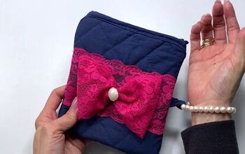How to Sew a Cute Zipper Pouch Using 2 Dollar Store Potholders