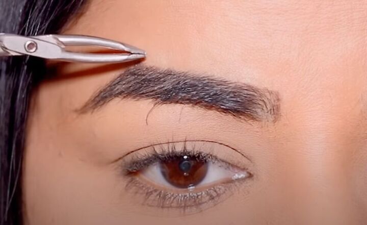 Eyebrows Direction How to Do Simple 3-Point Eyebrow Mapping to Shape & Maintain Brows ...