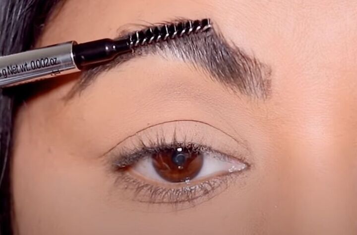 how to do simple 3 point eyebrow mapping to shape maintain brows, Brushing eyebrows upwards