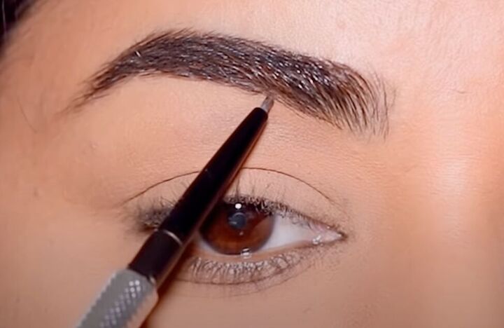 how to do simple 3 point eyebrow mapping to shape maintain brows, Filling in the lower edge
