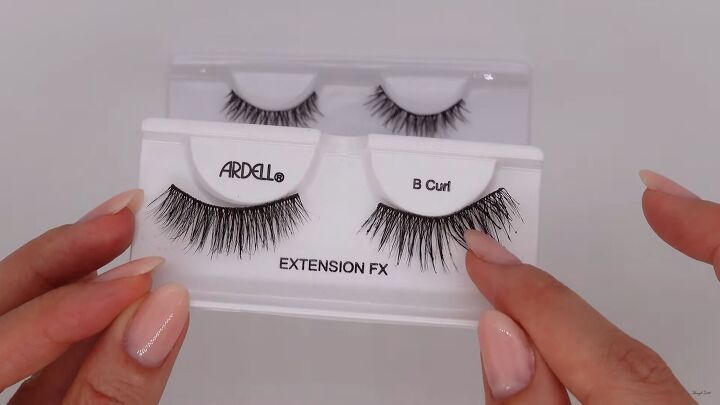 how to clean false lashes easily safely so you can reuse them, False eyelashes