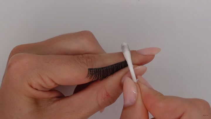 how to clean false lashes easily safely so you can reuse them, What to clean false lashes with