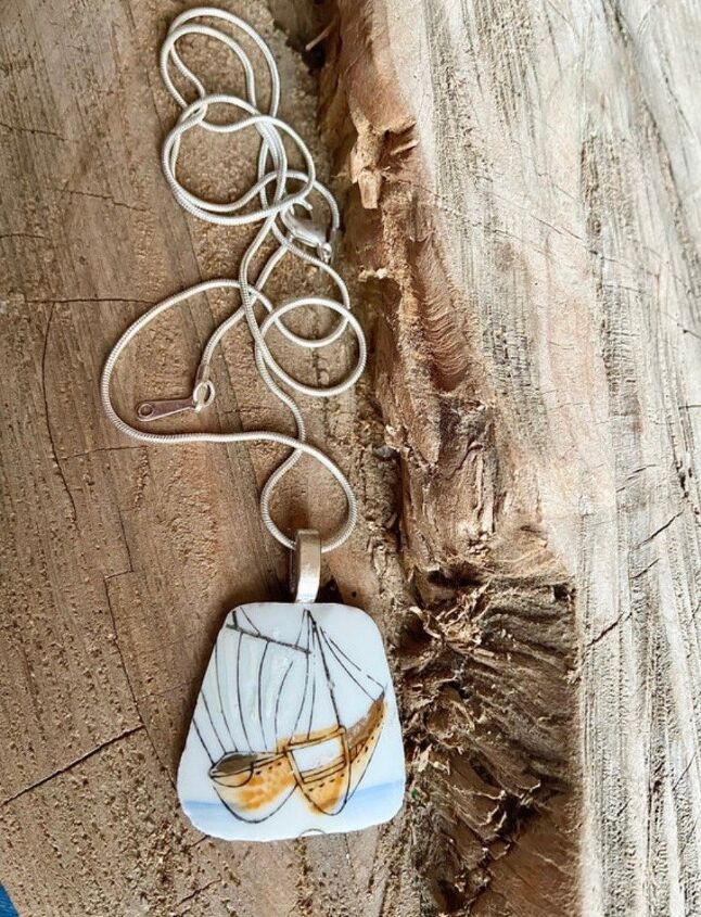 how to turn your old crockery into a lovely pendant necklace, Vintage ceramic pendant
