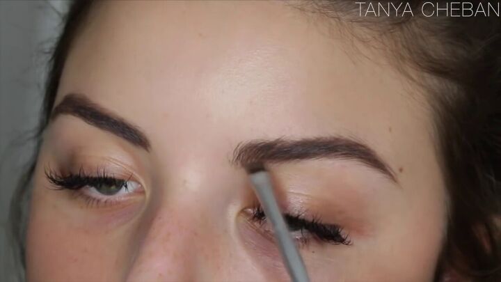 are your eyebrows getting a little unruly try this easy brow tutorial, Simple brow routine