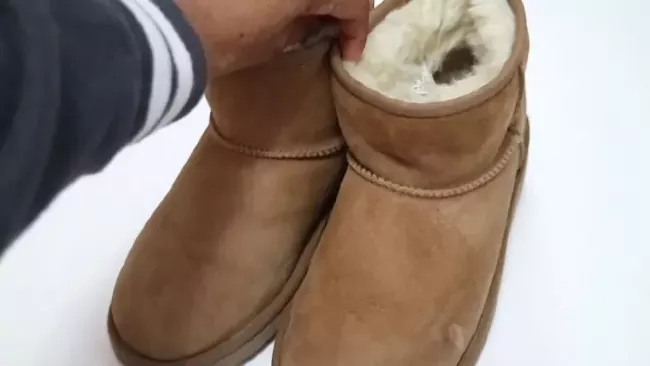how to make the inside of uggs fluffy again, pair of tan Ugg boots