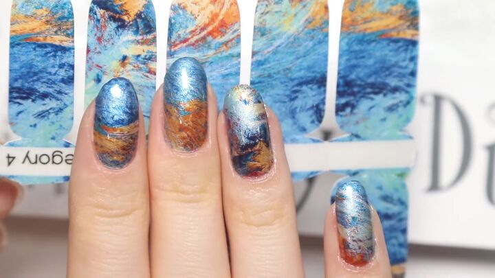 How to Easily Apply & Remove Real Polish Nail Wraps at Home | Upstyle How to Easily Apply & Remove Real Polish Nail Wraps at Home | Upstyle