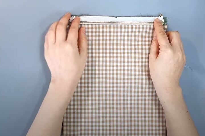 how to make a crossbody bag from scratch free pattern, Turning the lining to the back