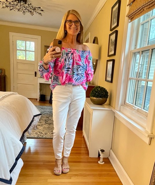 what we wear under it all stylish monday and link up party, Lori has attended the Masters the past several years and her bare shoulder Lilly Pulitzer outfits were perfect for the event