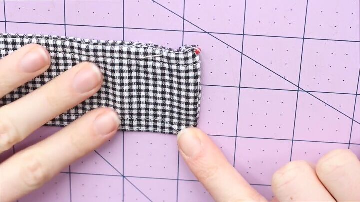 how to sew a cute summer top out of an old gingham shirt, Matching a matching choker