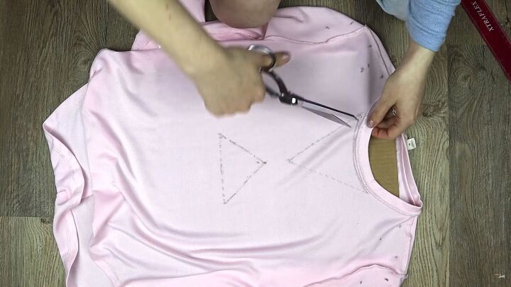 6 unique diy cut out t shirt designs that are quick easy to do, Cutting out the triangles