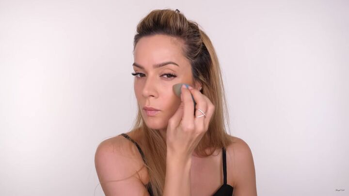 how to do natural looking full coverage foundation for oily skin, Blending cream based bronzer