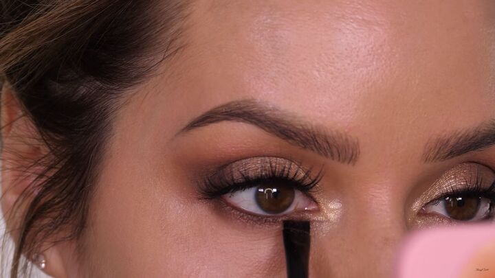 how to do a classic brown gold eyeshadow look that suits everyone, Brown and gold eyeshadow tutorial