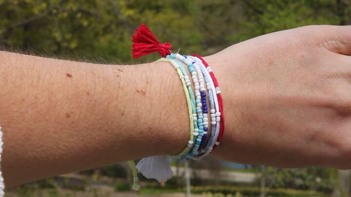 5 quick easy diy bracelets you can make for the summer, DIY beaded bracelets tutorial