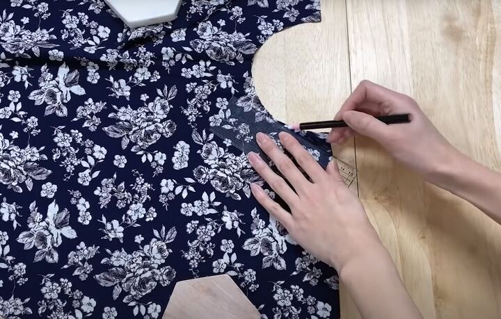 how to sew a beautiful diy butterfly top with flowy tie sleeves, Cutting out the angle