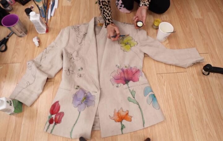 how to create a unique blazer with a diy watercolor fabric technique, How to paint clothes with dye