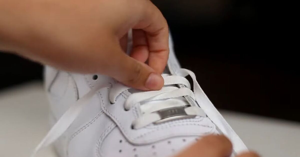 Diy Shoe Rope How to Make Your Own Shoelaces Out of Rope, Faux Fur & More | Upstyle