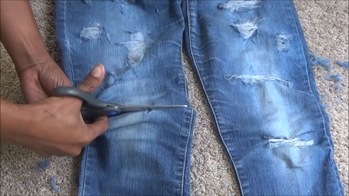 how to cut distress jean shorts ready for the summer, How to cut jeans into shorts